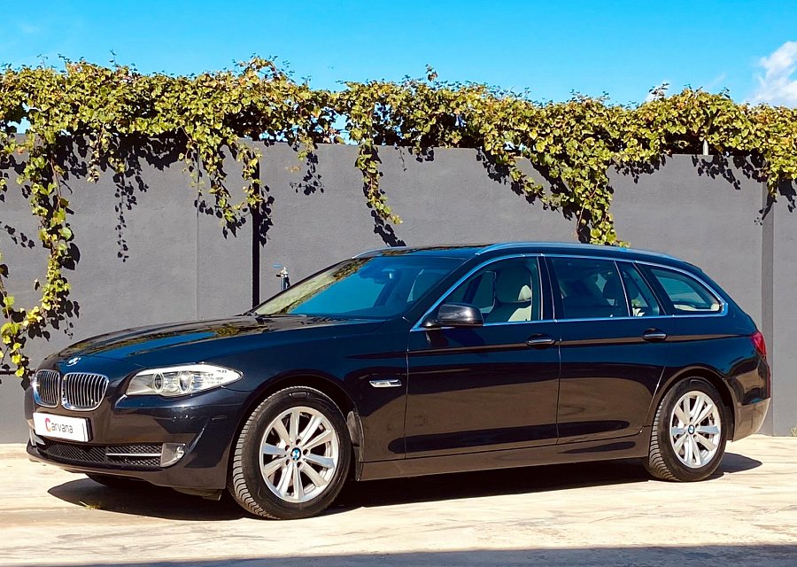 BMW 528i Touring High Executive